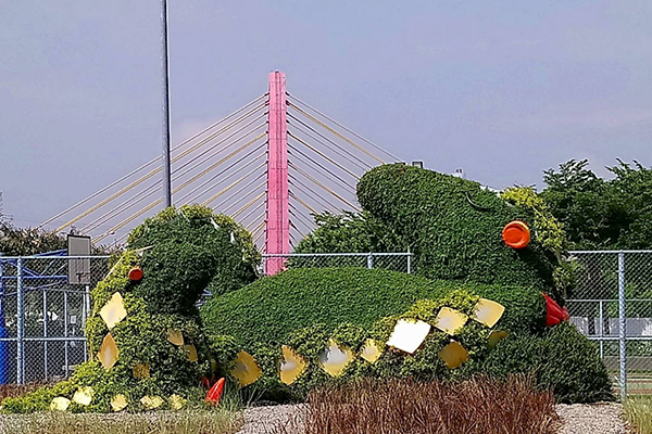 台中霧峰(明正公園)綠雕的第2張圖片