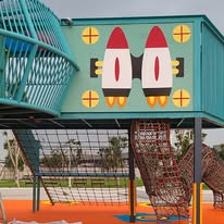 保安機器人共同遊具公園圖片