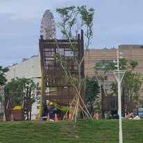 高雄中央公園圖片