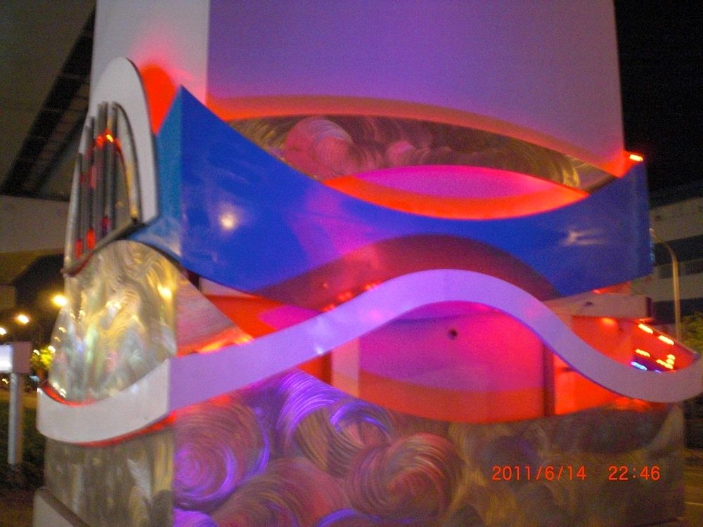 2010楠梓捷運R19圖片