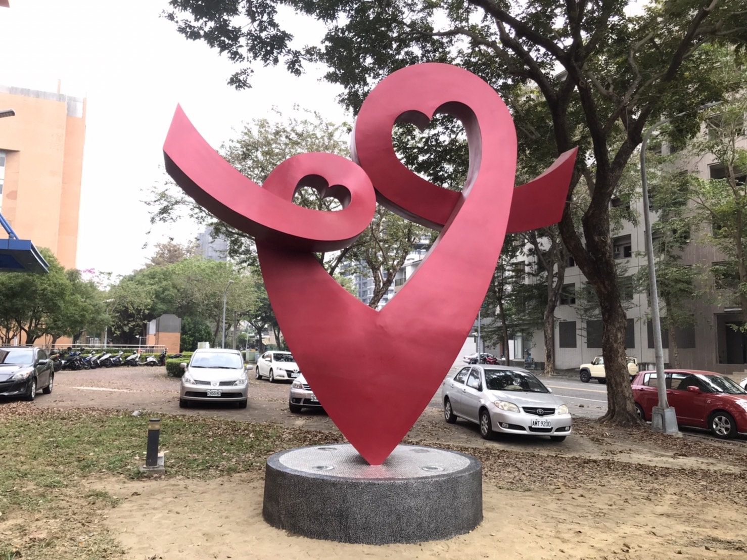 高雄科技大學圖片